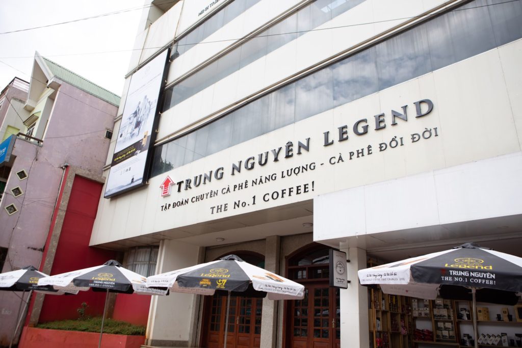 Thi công Bảng hiệu, nhận diện Thương hiệu Trung Nguyên.